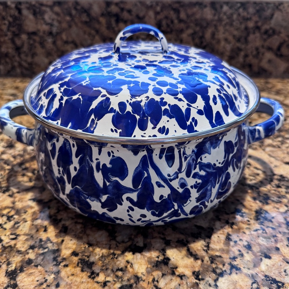 Blue and White Golden Rabbit Enamel Cookware Pot 2.5qt